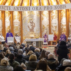 U Sesvetskim Selima započela pobožnost 13 utoraka sv. Antunu